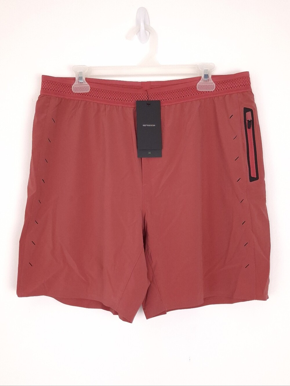 Ten Thousand 7" Session Short Lined lightweight breathable training gym pockets
